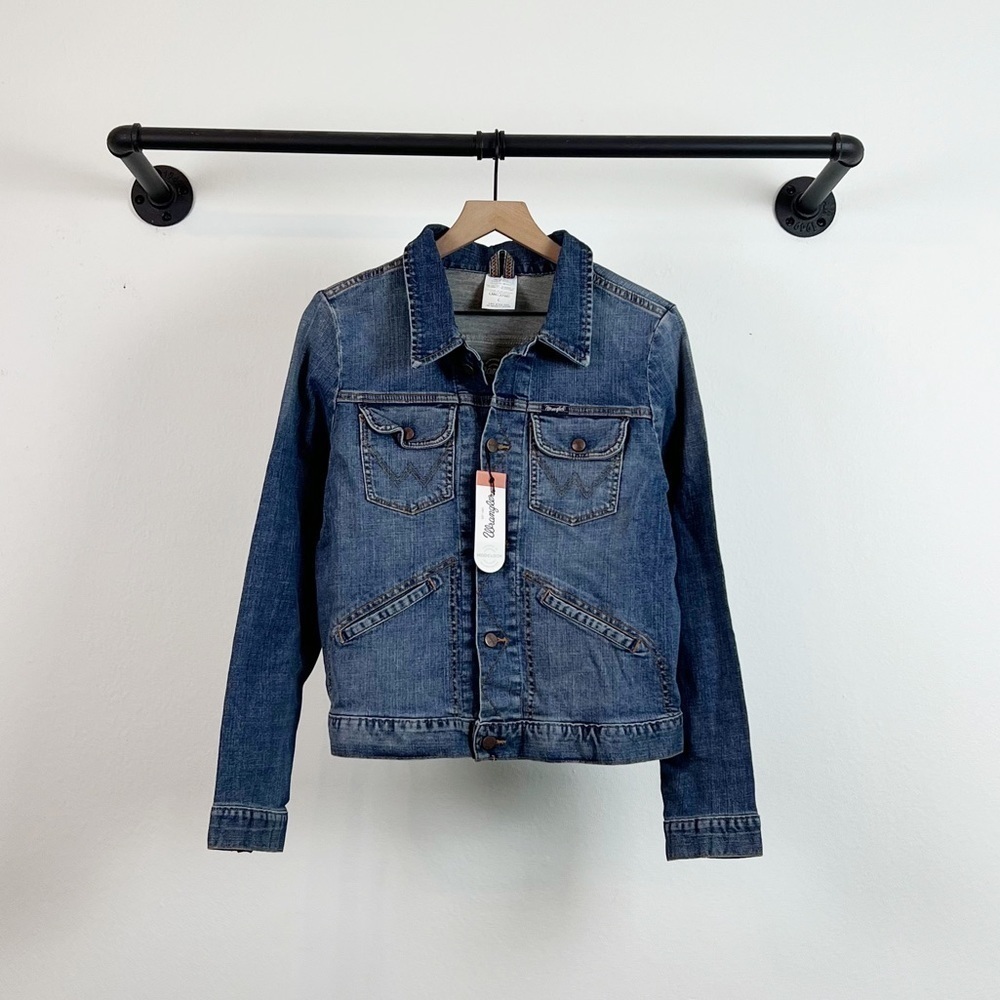 NWT Wrangler x ModCloth Dependence Cropped Denim Jacket - Picture 3 of 7